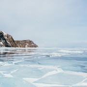 лед зимнего байкала