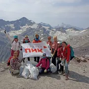 Чистый Эльбрус. Волонтерский лагерь для уборки в горах поход, изображение 1